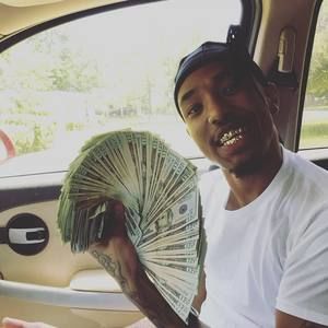 Meet your Posher, Goonie